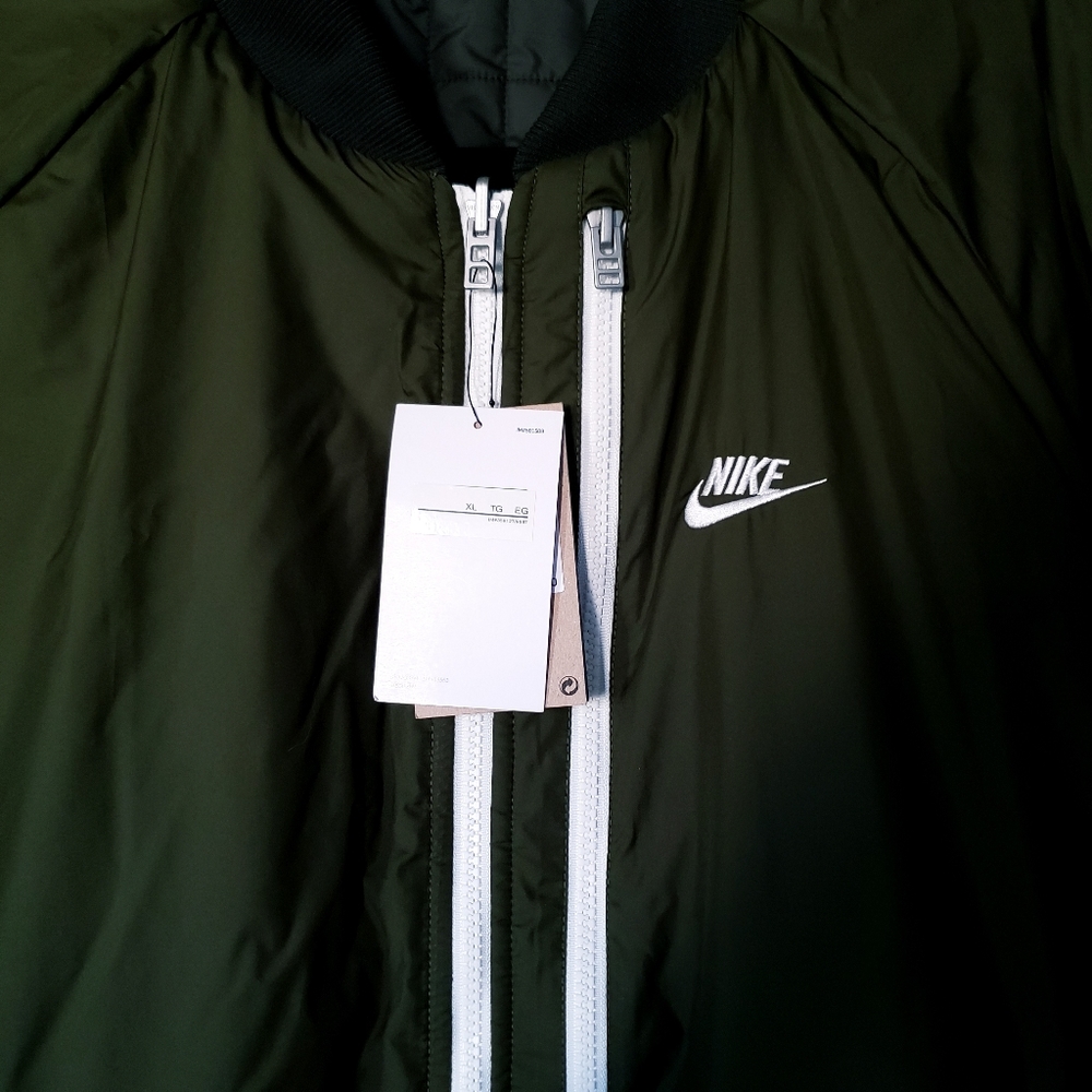 Nike Sportswear Therma-Fit Legacy Reversible Bomber Jacket DD6849-326 Size XL - Picture 5 of 9
